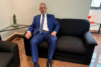 Leonardo Manzan analisa os efeitos do IBS/CBS na documentação fiscal das operações automatizadas de compensação energética.