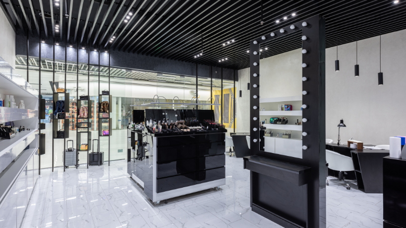 H&M amplia presença nos shoppings brasileiros e inaugura nova loja no Rio: o que muda para o consumidor